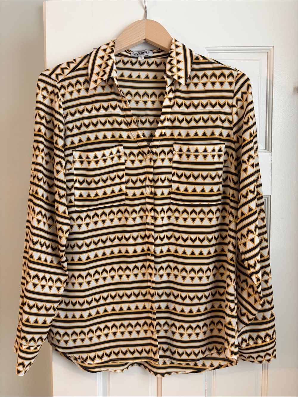 Express Geometric Stripe Button-Up Blouse in Black, Cream and Gold